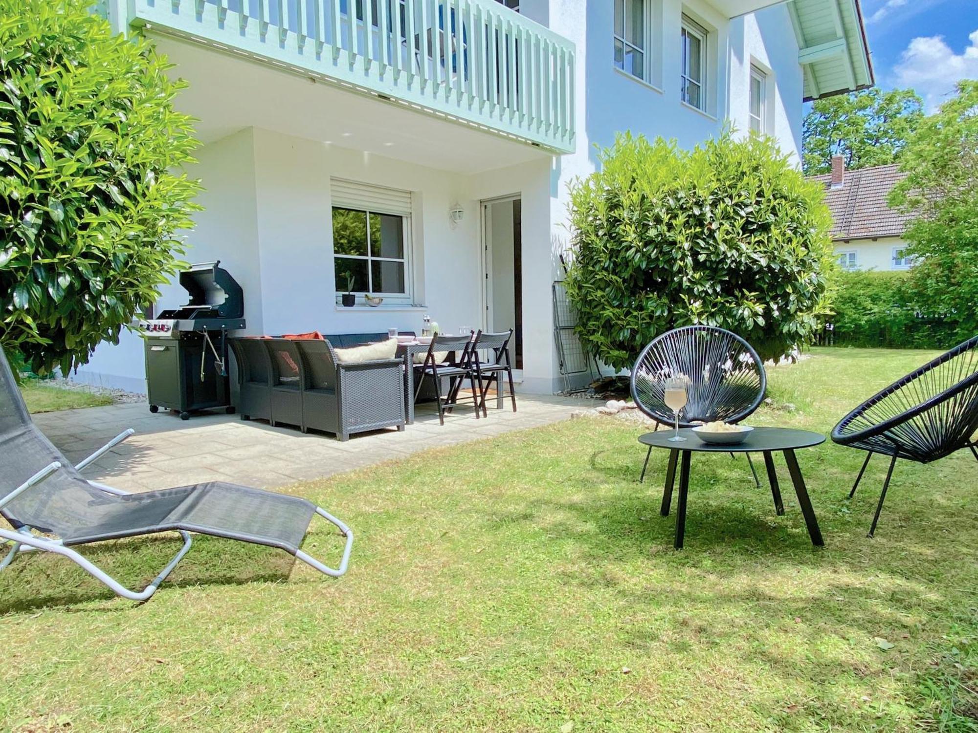 Snug Stays I 3 Zimmer Design Apartment Am See Mit Garten I Home Office I Highspeed Wifi Wessling Exterior photo
